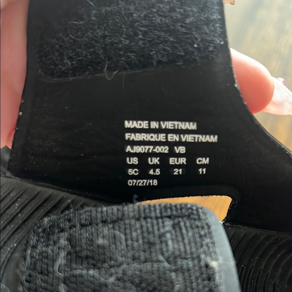 Nike Black and Pink Sandals with Adjustable Strap - Picture 2 of 4